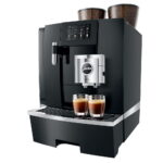 JURA GIGA X8 Kaffeevollautomat in Aluminium Black