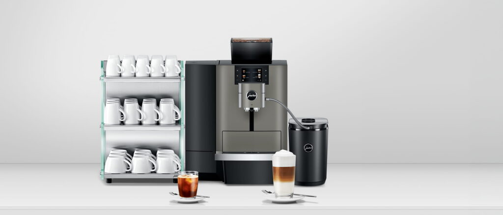 JURA X10 mit Tassenwärmer und Milchkühler