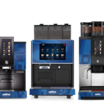 Drei Lavazza Kaffeevollautomaten nebeneinander
